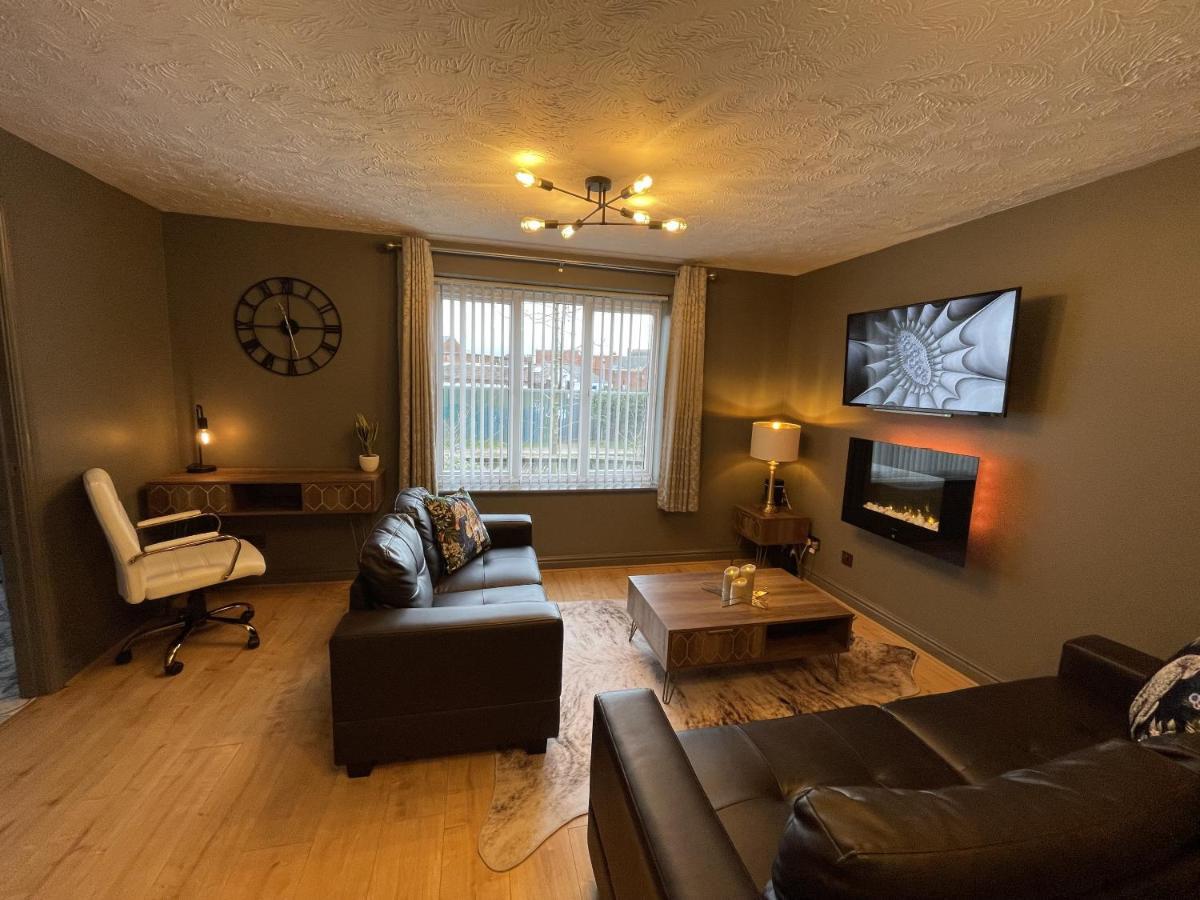 No24 - 2-Bed Boutique Apartment - Hosted By Hutch Lifestyle Лимингтон Экстерьер фото