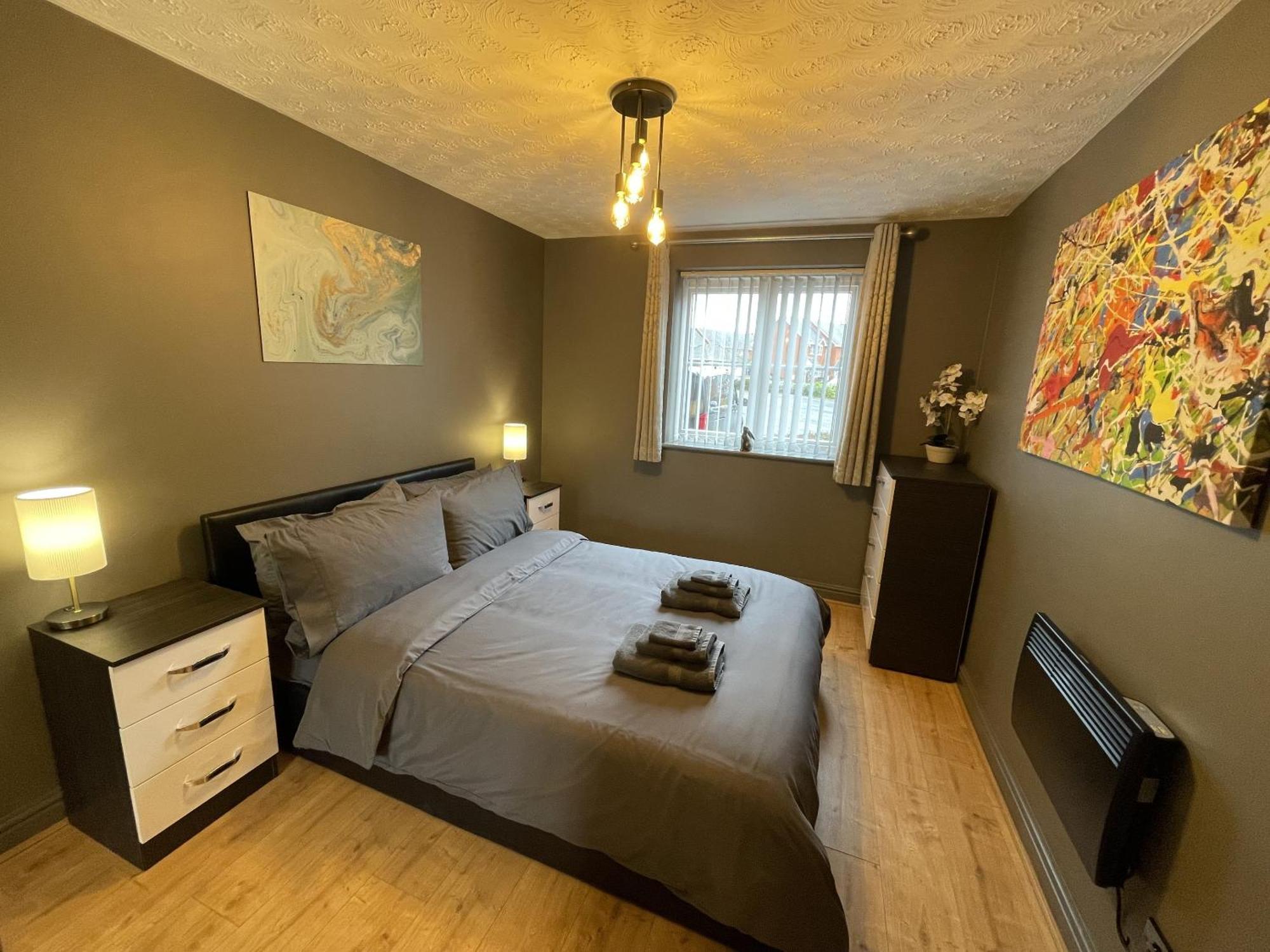 No24 - 2-Bed Boutique Apartment - Hosted By Hutch Lifestyle Лимингтон Экстерьер фото